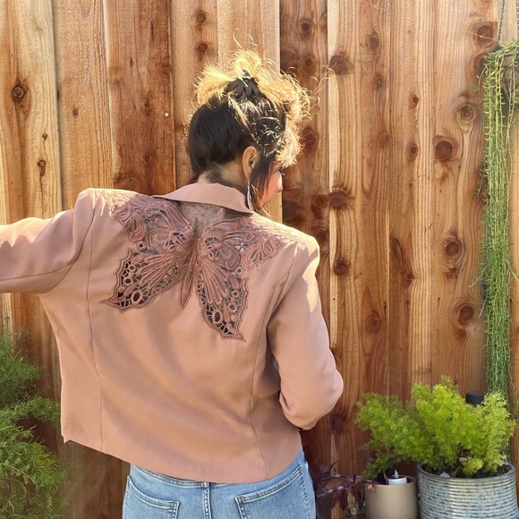 Vintage 90s Mauve Mesh Lace Butterly Back Copped Blazer Jacket 🌿 - Picture 12 of 15